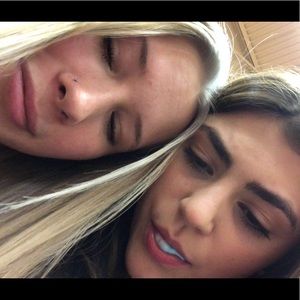 Meet your Posher, Emma